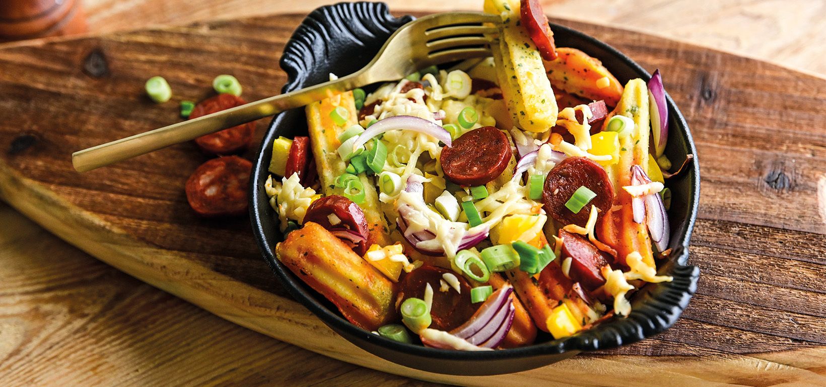 Aviko Wavy Blends Garlic & Herbs spalvingame apkepė su chorizo